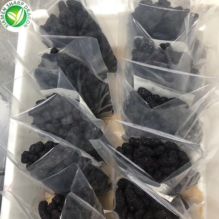 桑の実市場 mulberry fruit market